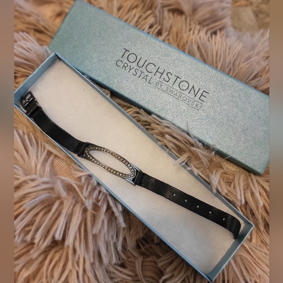 Touchstone by Swarovski bracelet - Picture 3 of 7